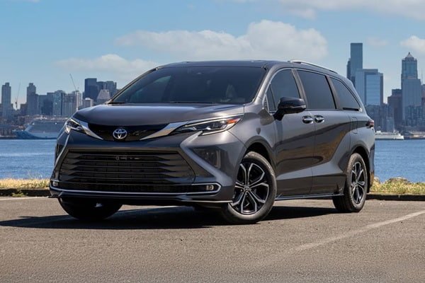 2026 Toyota Sienna Price, Specs, Mileage, and Full Review