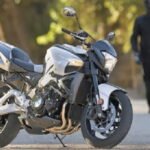 Suzuki B King Price in india, Specs and Features