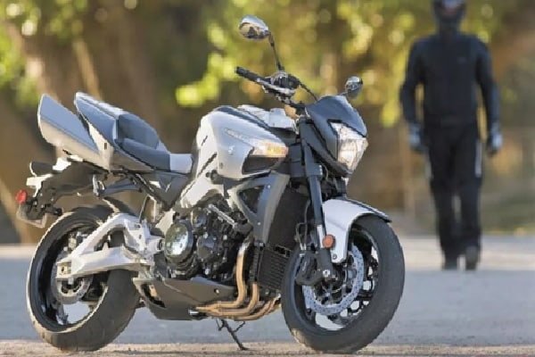 Suzuki B King Price in india, Specs and Features