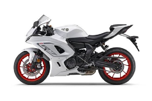 Yamaha YZF R8 Price in india, Specs and Features 2026