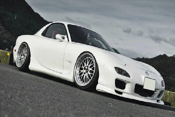Mazda RX 7 Price in india, Specs, Features and Full Details 2026